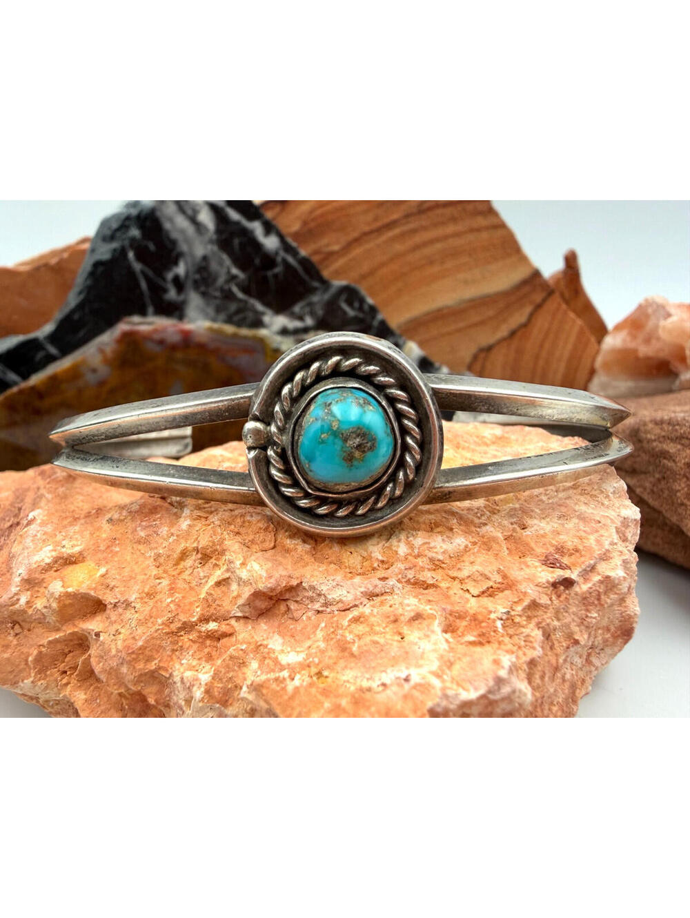 Vintage Turquoise Stone Sterling Silver Cuff Bracelet
